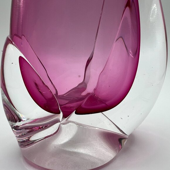 Pink Glass Bud Vase Signed by Unknown Artist, Dated 1989 - Unique Collectible - Picture 2 of 15